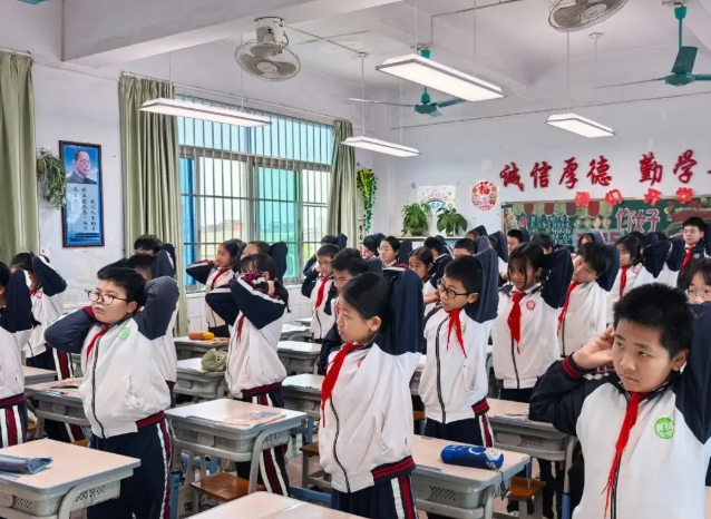 研发学科美育典型讲堂范式破解怎么教在师资与教研维度 研发学科美育典型讲堂范式破解怎么教在师资与教研维度